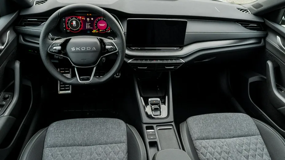 SKODA Octavia -