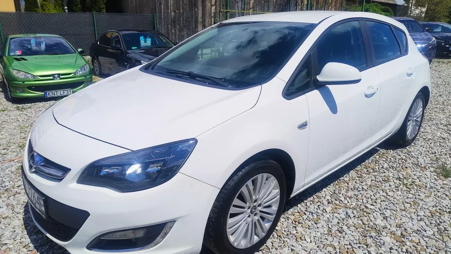 OPEL Astra -