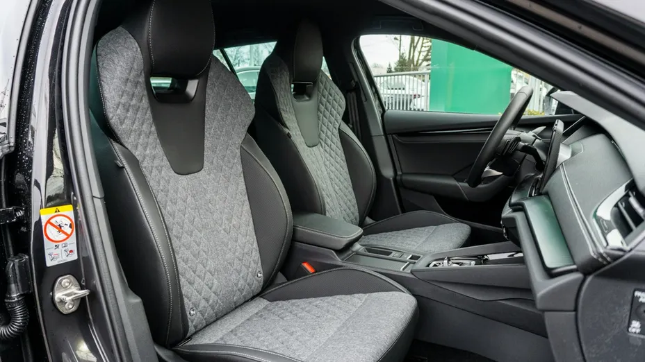 SKODA Octavia -