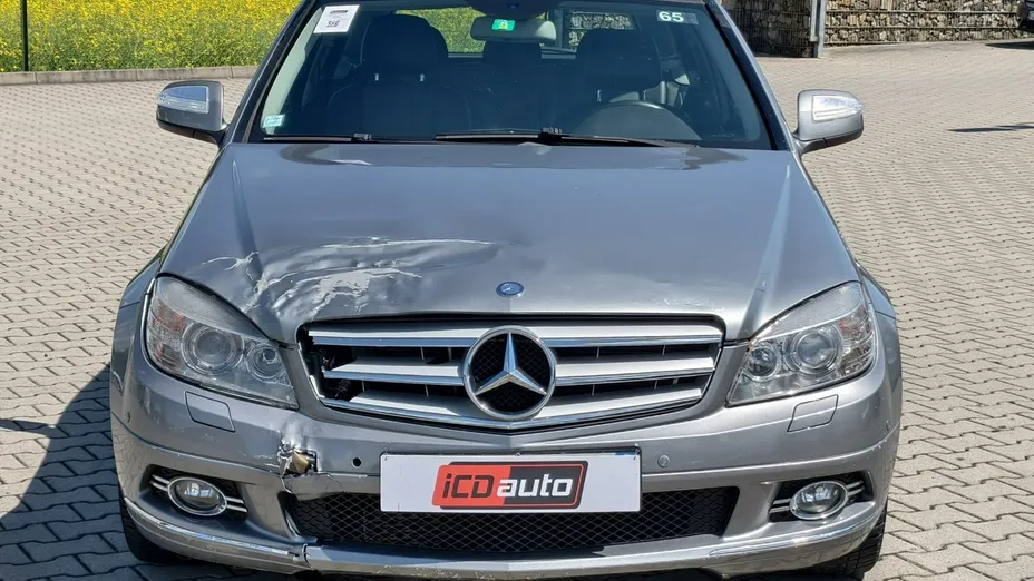 MERCEDES-BENZ C Klasa -