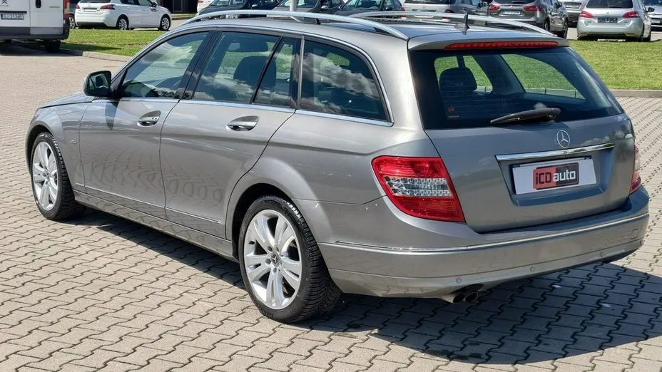 MERCEDES-BENZ C Klasa -