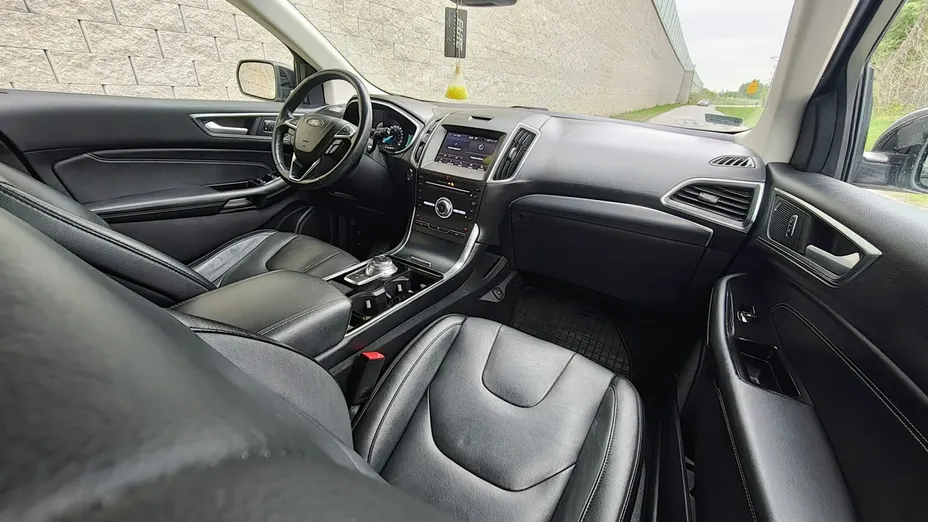 FORD Edge -