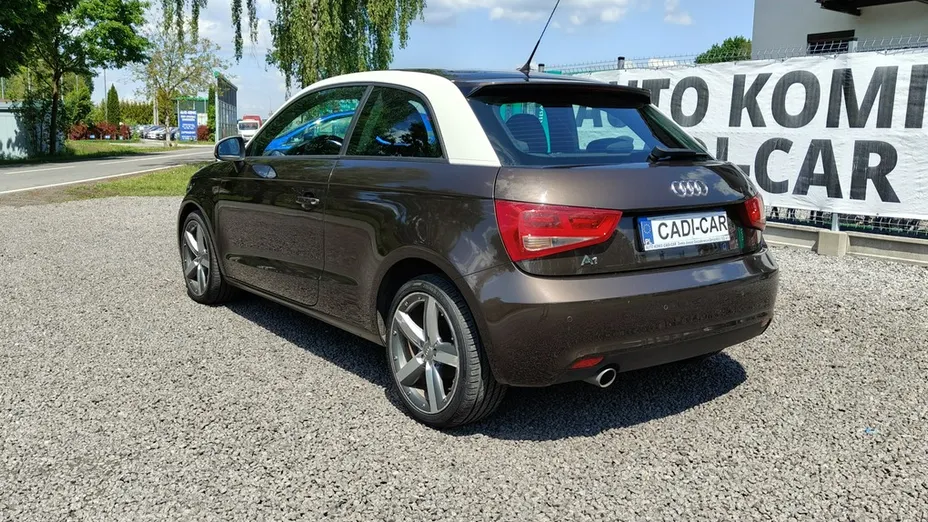 AUDI A1 -