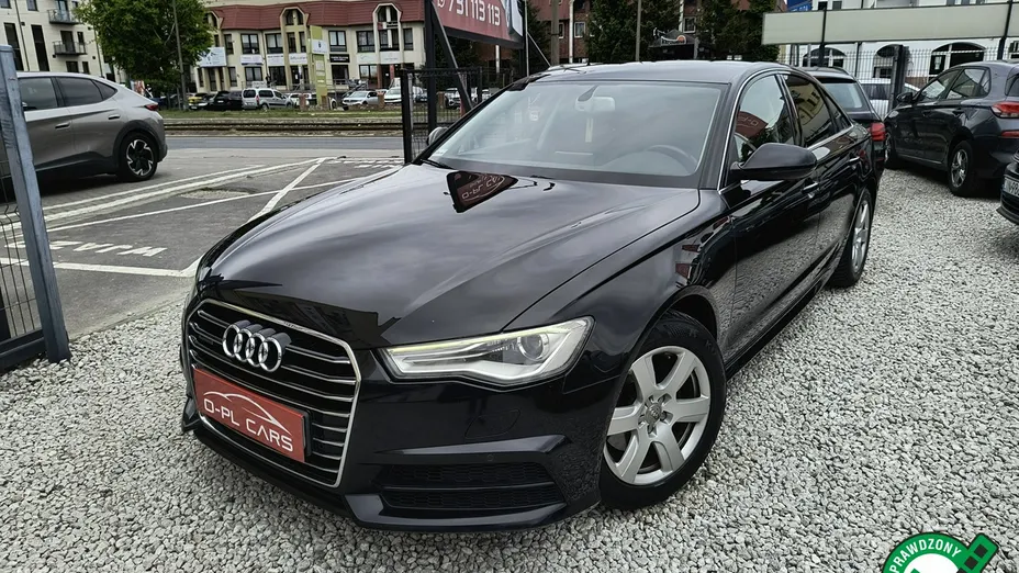 AUDI A6 -