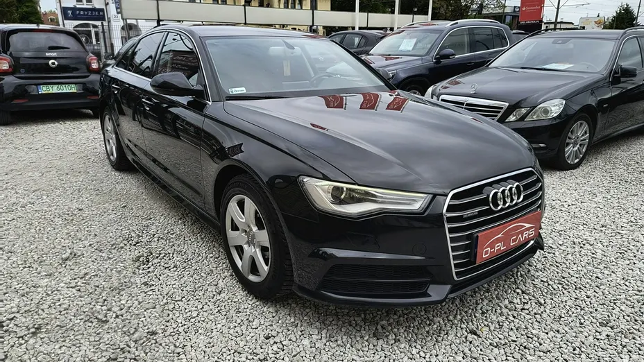 AUDI A6 -