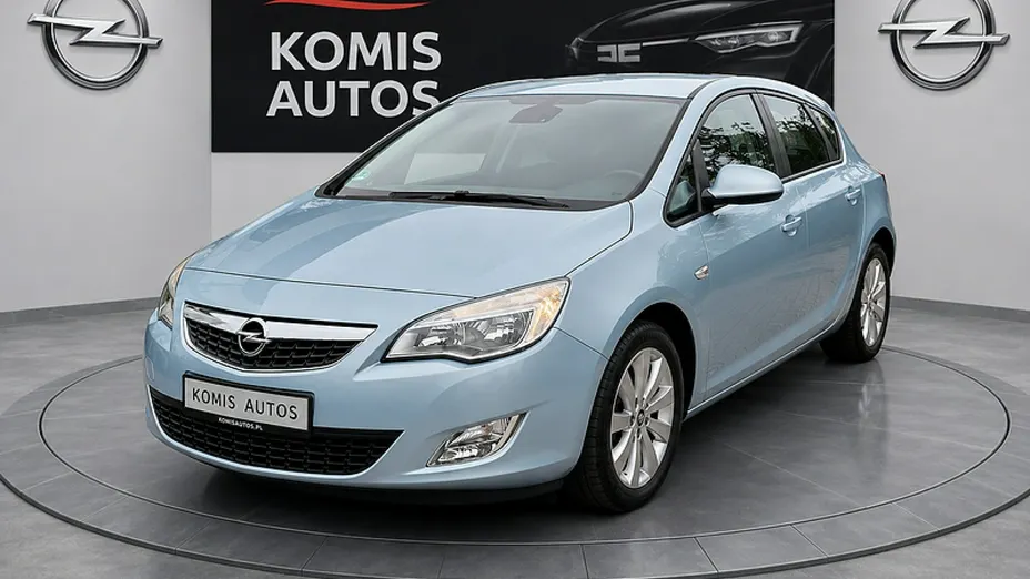 OPEL Astra -