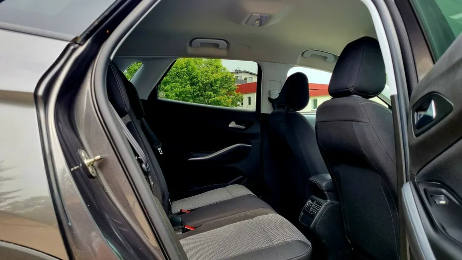 OPEL Grandland X -