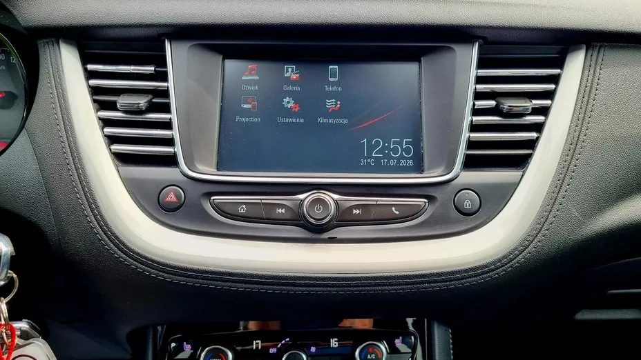 OPEL Grandland X -