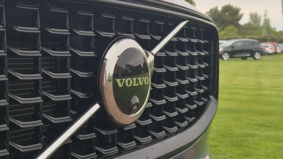 VOLVO XC60 -