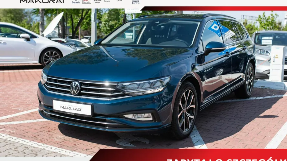 VOLKSWAGEN Passat -