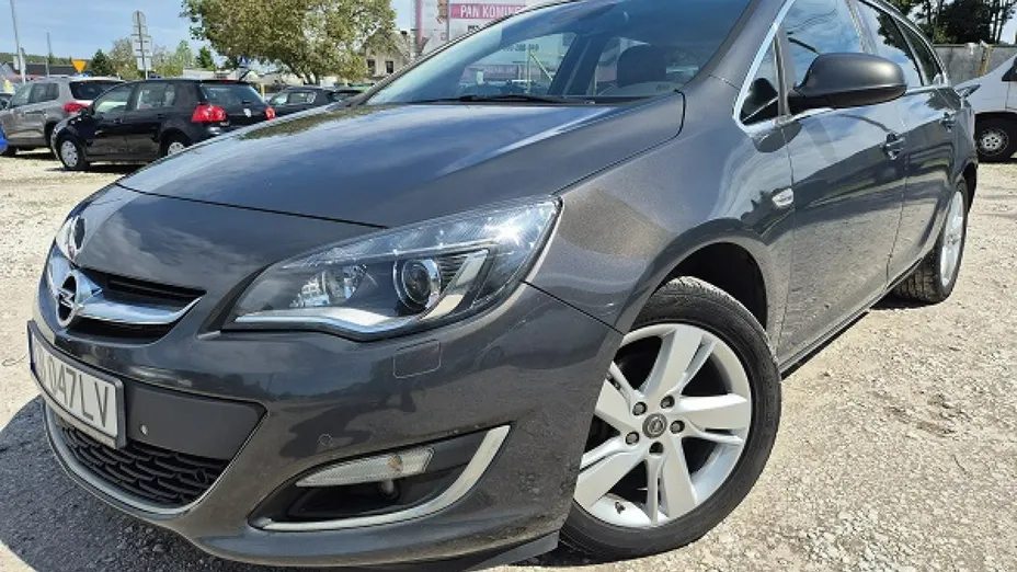 OPEL Astra -