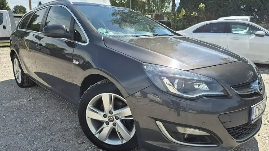 OPEL Astra -