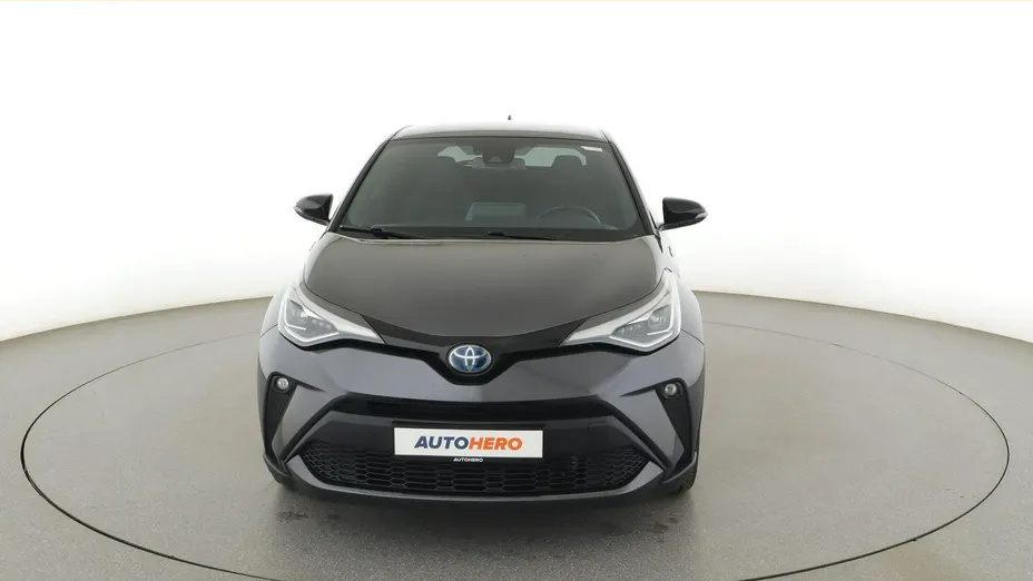 TOYOTA C-HR -