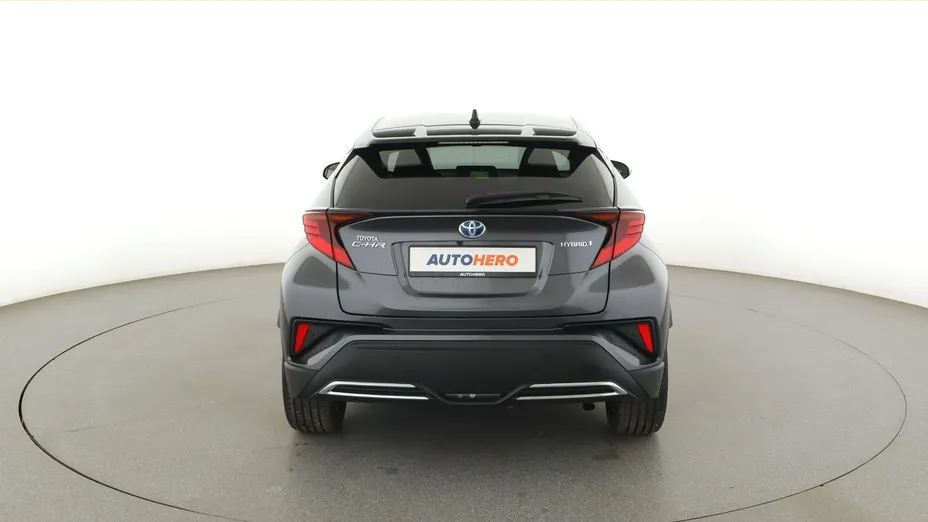 TOYOTA C-HR -