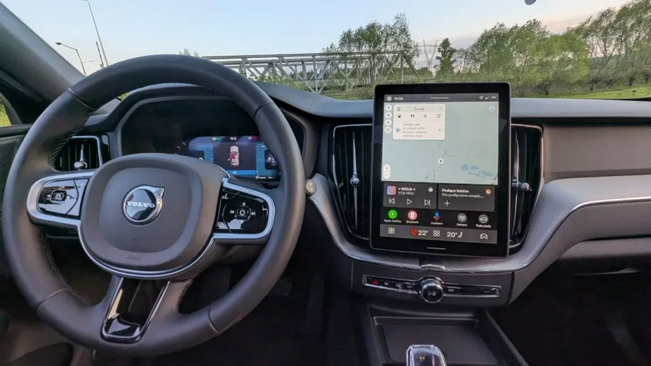 VOLVO XC60 -