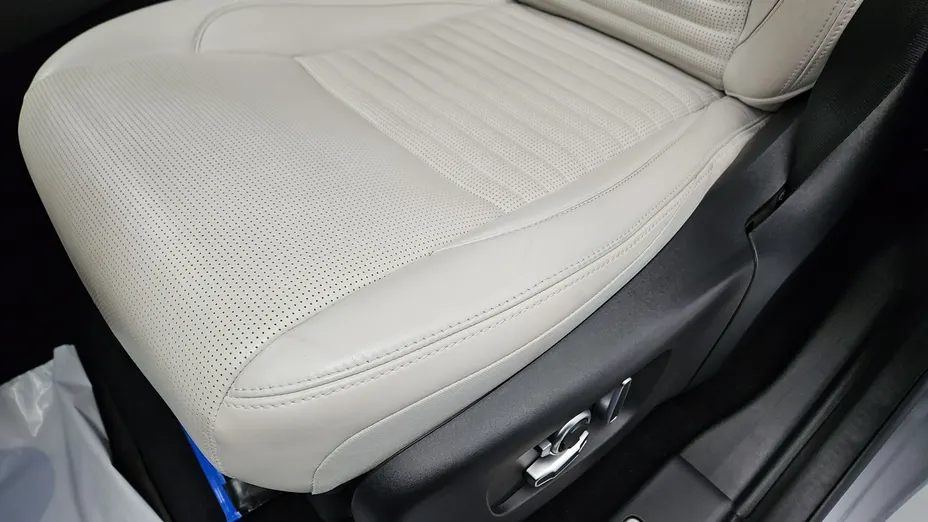 LAND ROVER Discovery Sport -