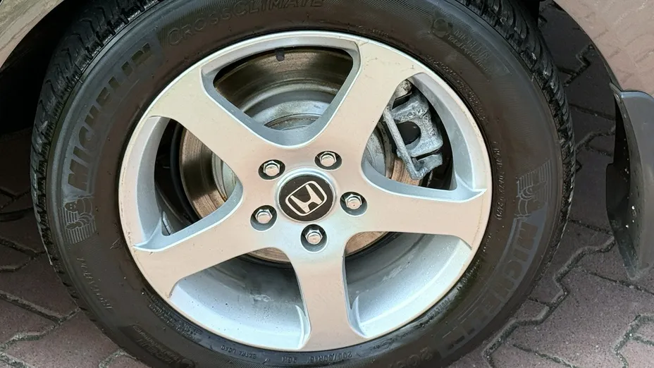 HONDA Accord -