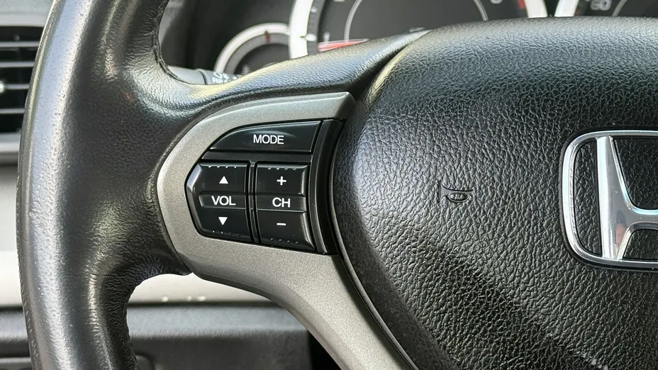 HONDA Accord -