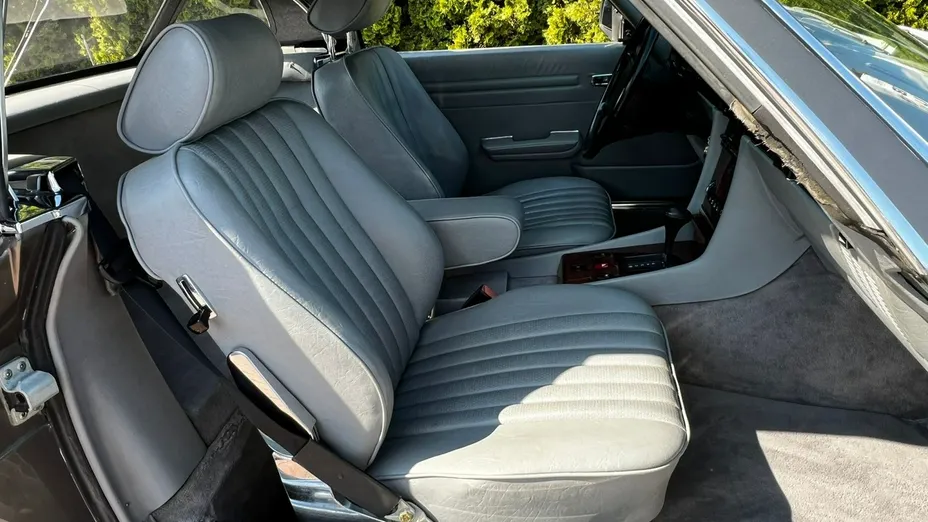 MERCEDES-BENZ SL -