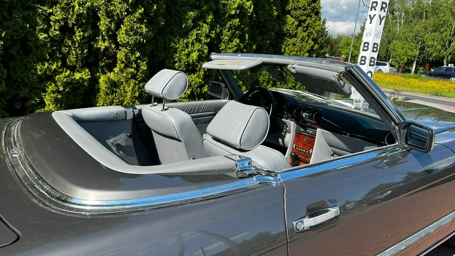 MERCEDES-BENZ SL -