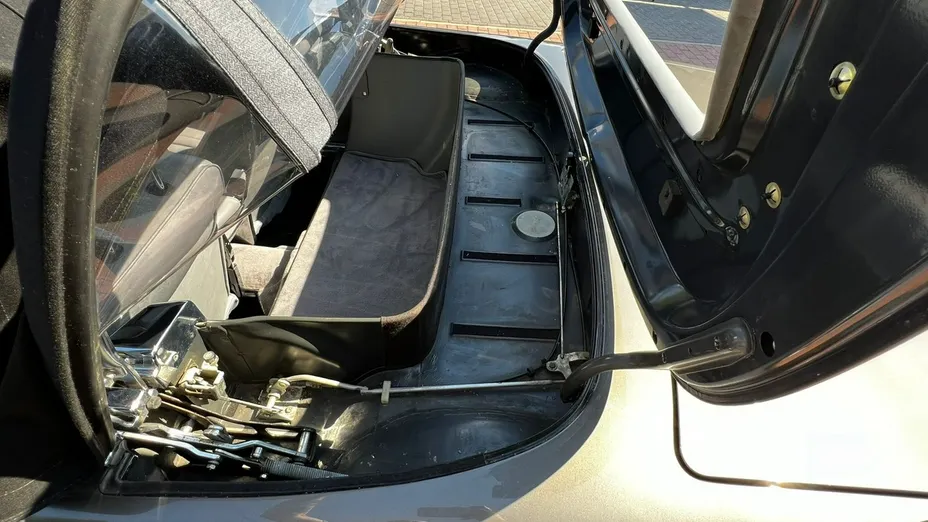 MERCEDES-BENZ SL -