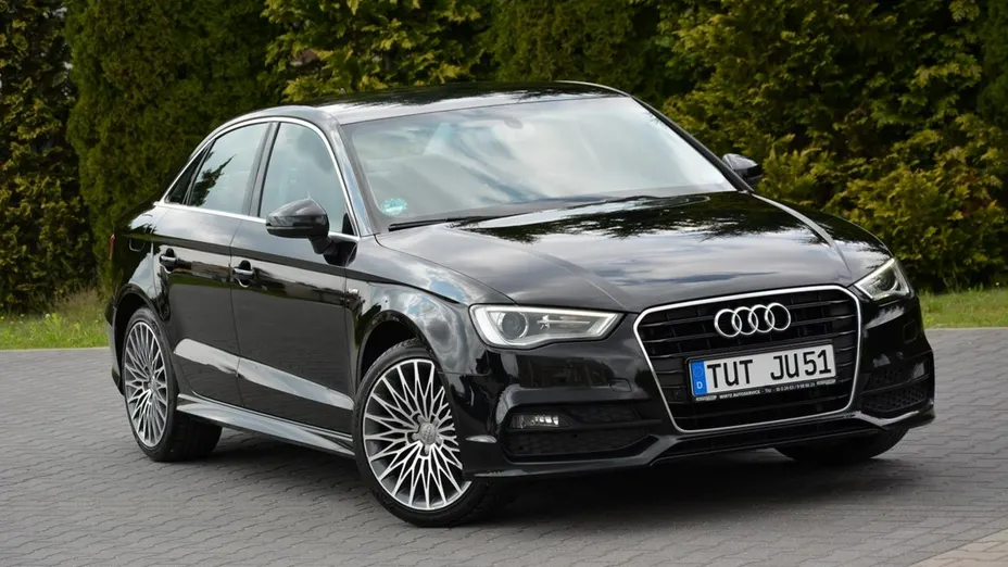 AUDI A3 -