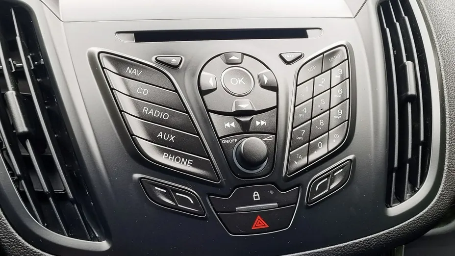 FORD Kuga -