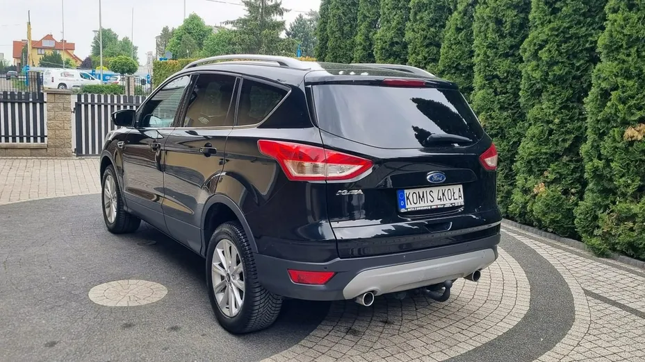 FORD Kuga -