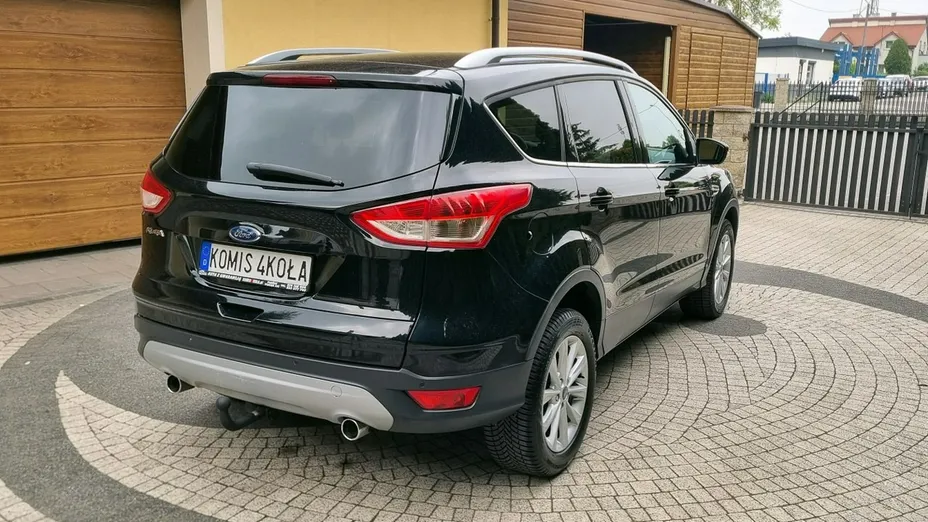 FORD Kuga -