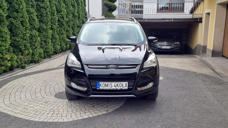 FORD Kuga -