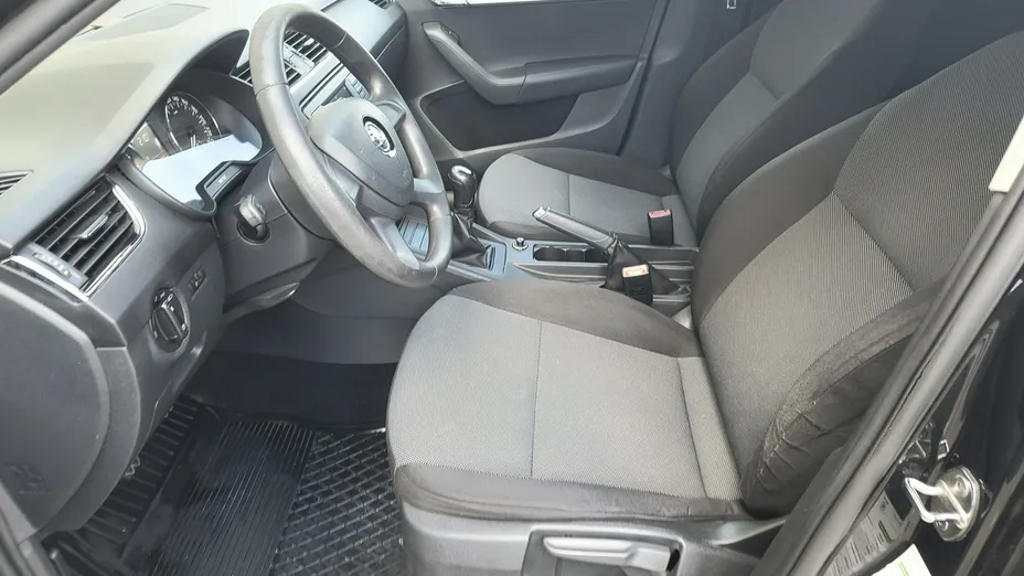 SKODA Octavia -