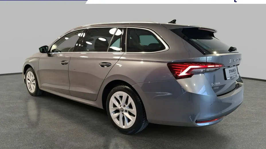 SKODA Octavia -