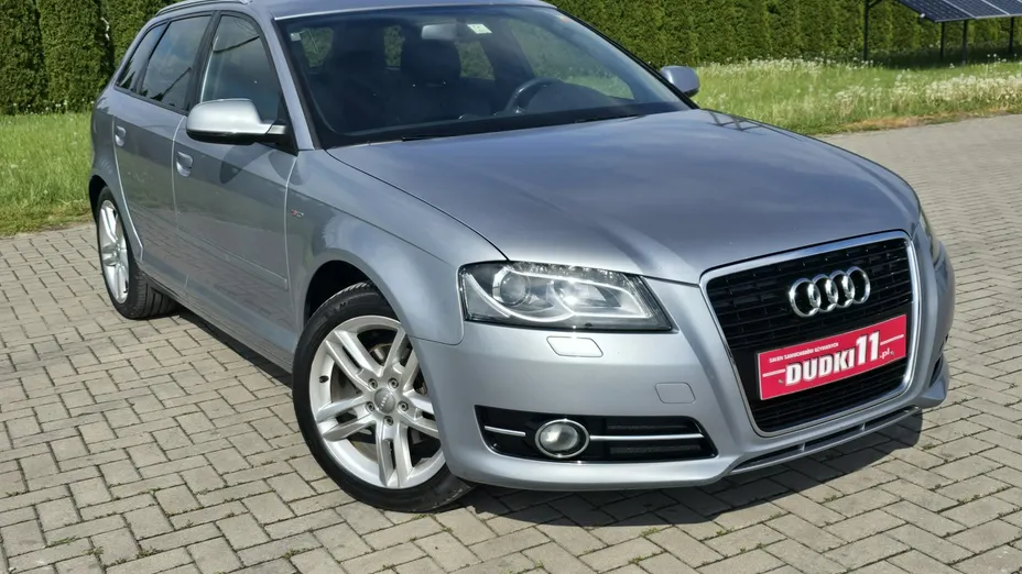 AUDI A3 Sportback -
