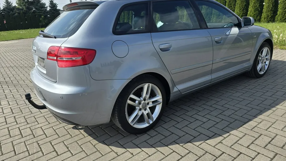AUDI A3 Sportback -