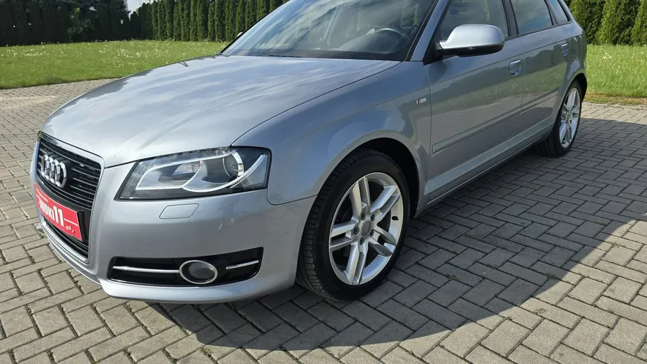AUDI A3 Sportback -