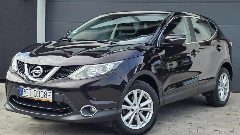 NISSAN Qashqai -
