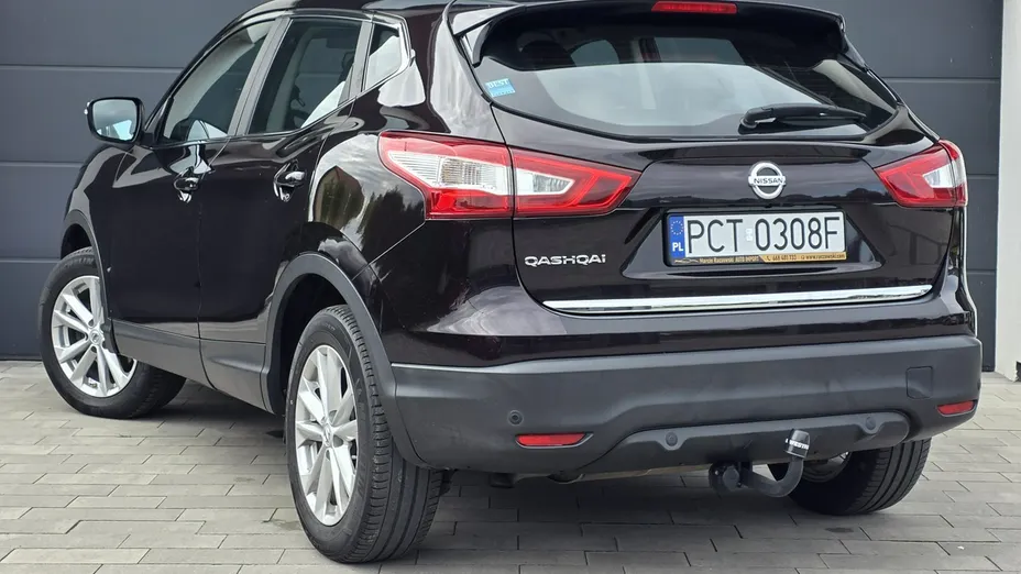 NISSAN Qashqai -