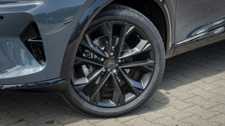 CUPRA Formentor -