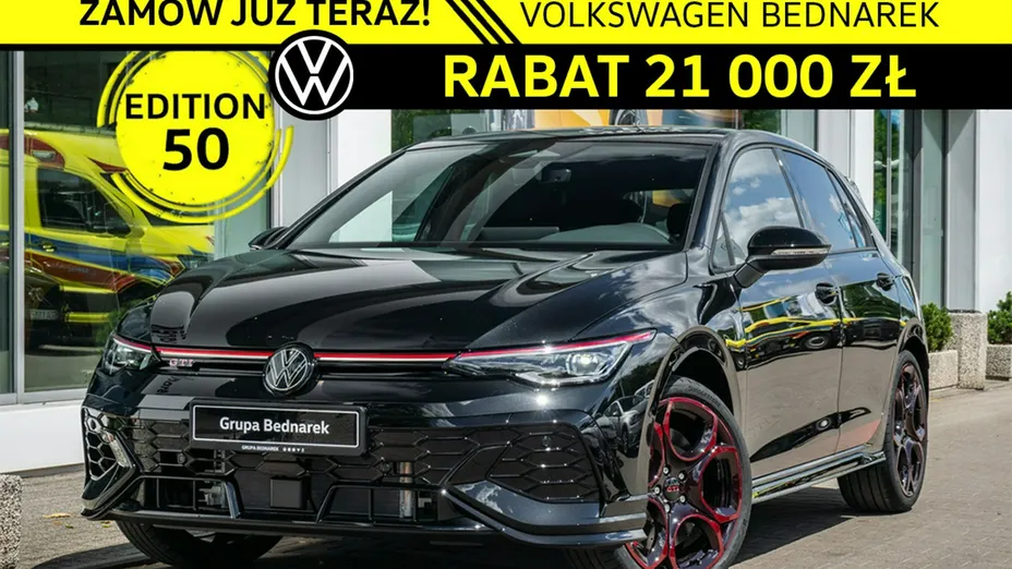 VOLKSWAGEN Golf -