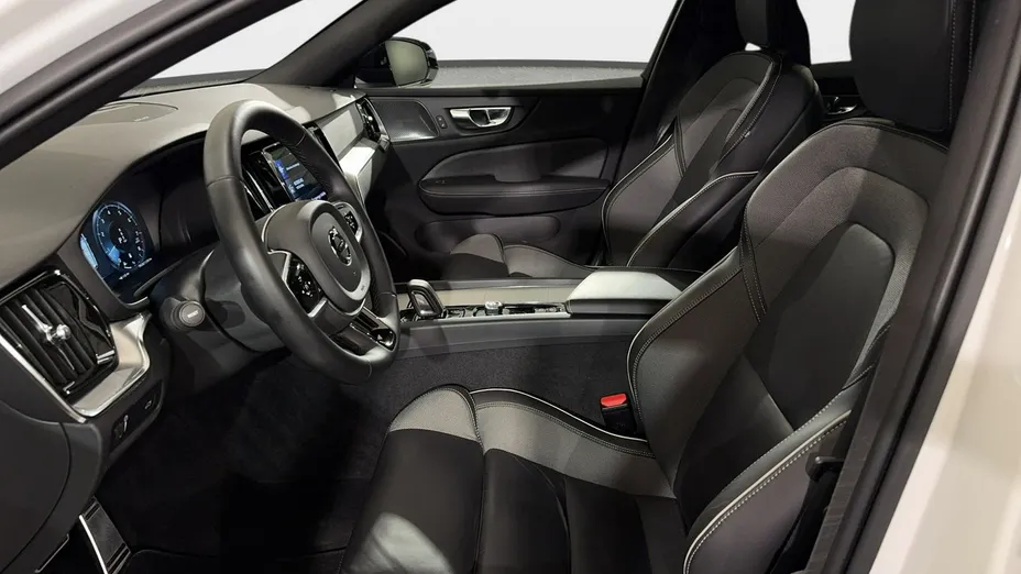 VOLVO V60 V60 B4 B R-Design aut