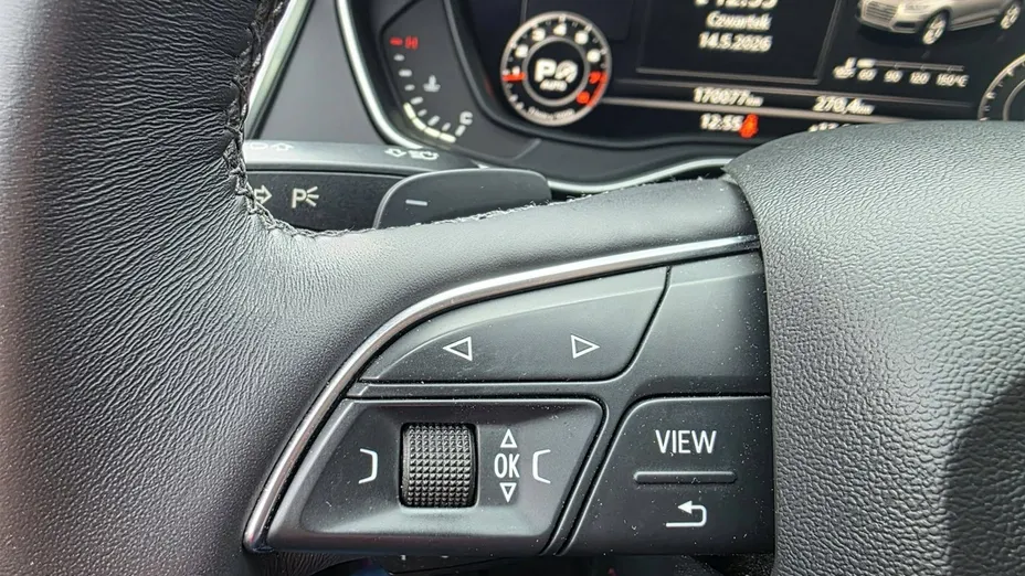 AUDI Q5 -
