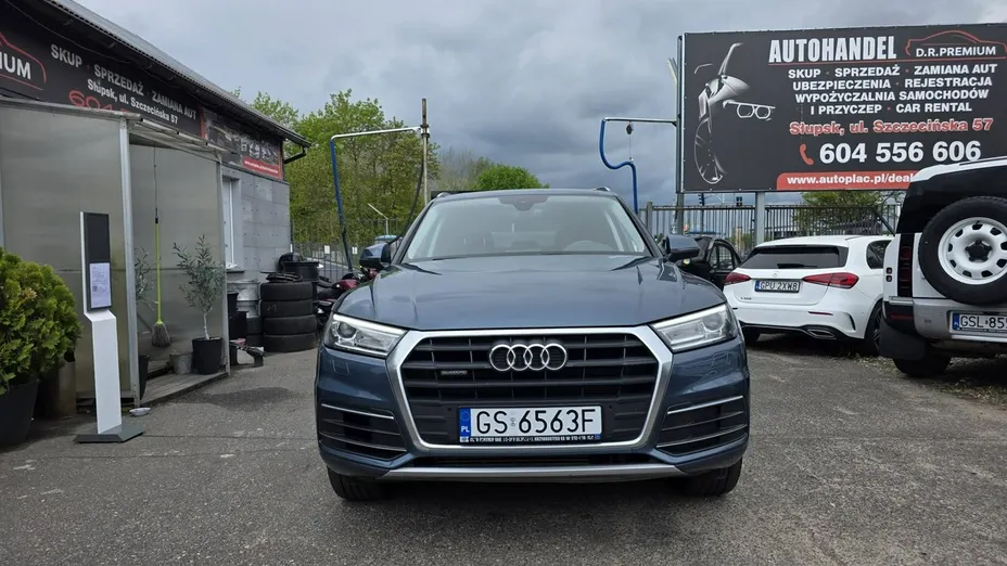 AUDI Q5 -