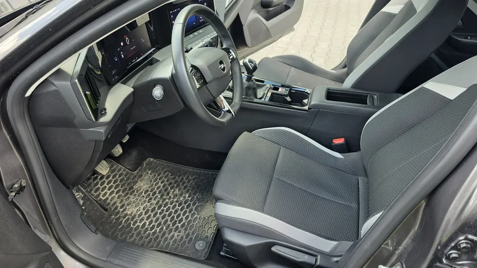OPEL Astra -