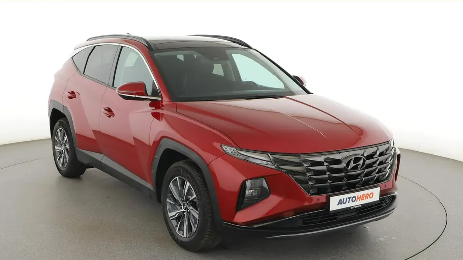 HYUNDAI Tucson -