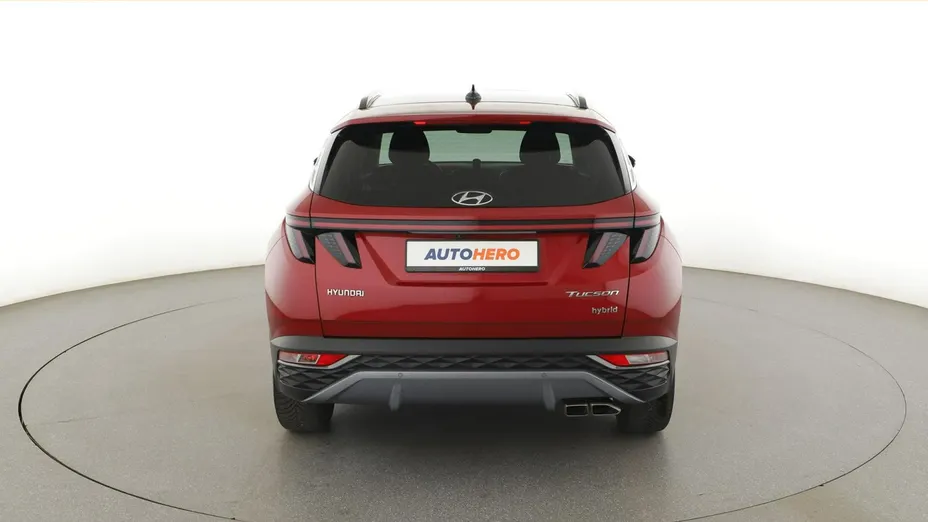 HYUNDAI Tucson -