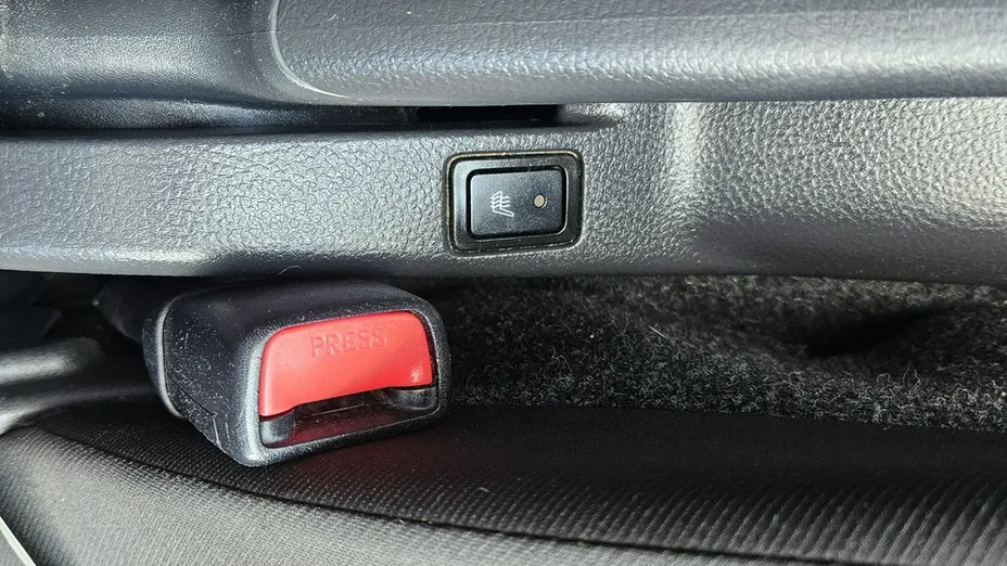 SUZUKI Swift -