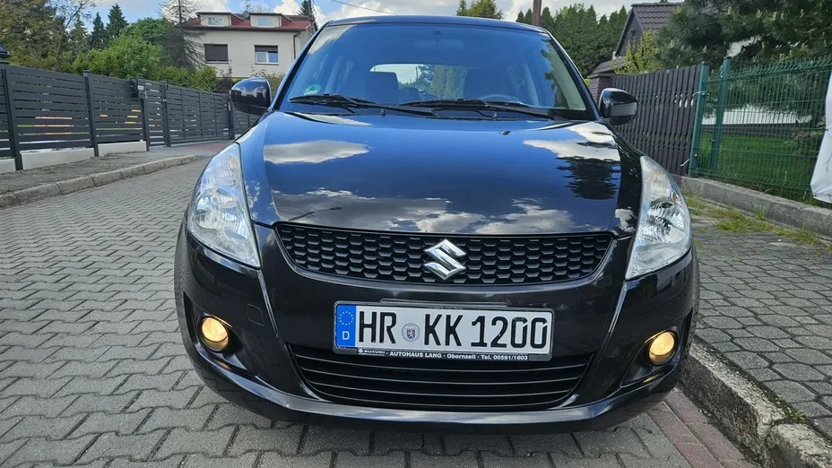SUZUKI Swift -
