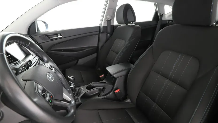 HYUNDAI Tucson -