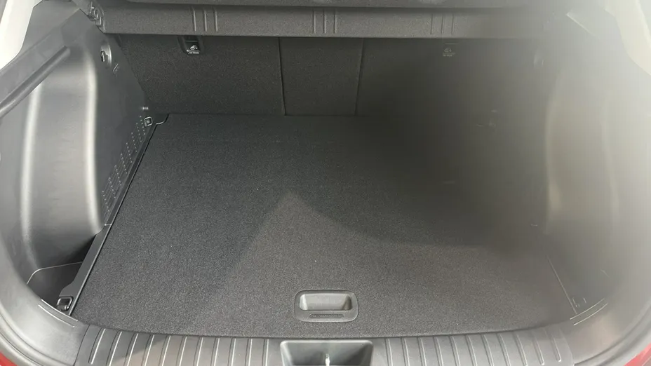 HYUNDAI Kona -