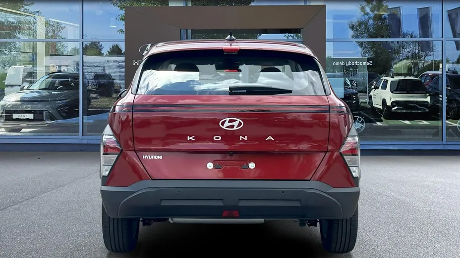 HYUNDAI Kona -